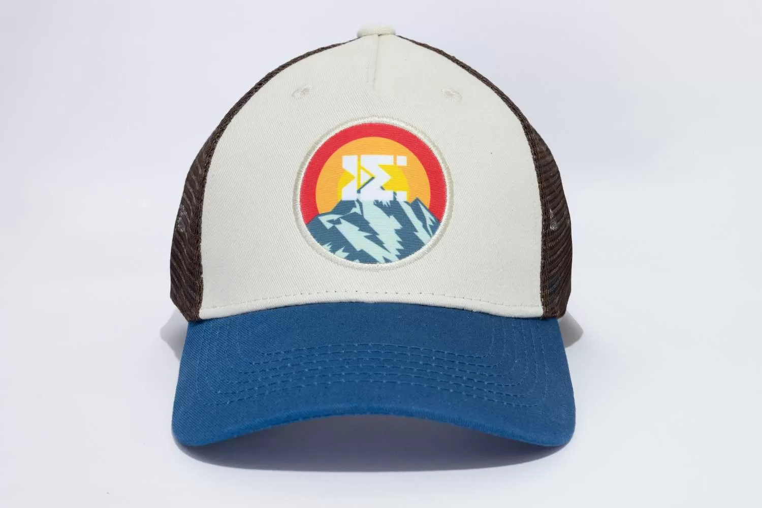 gorra live white mountain