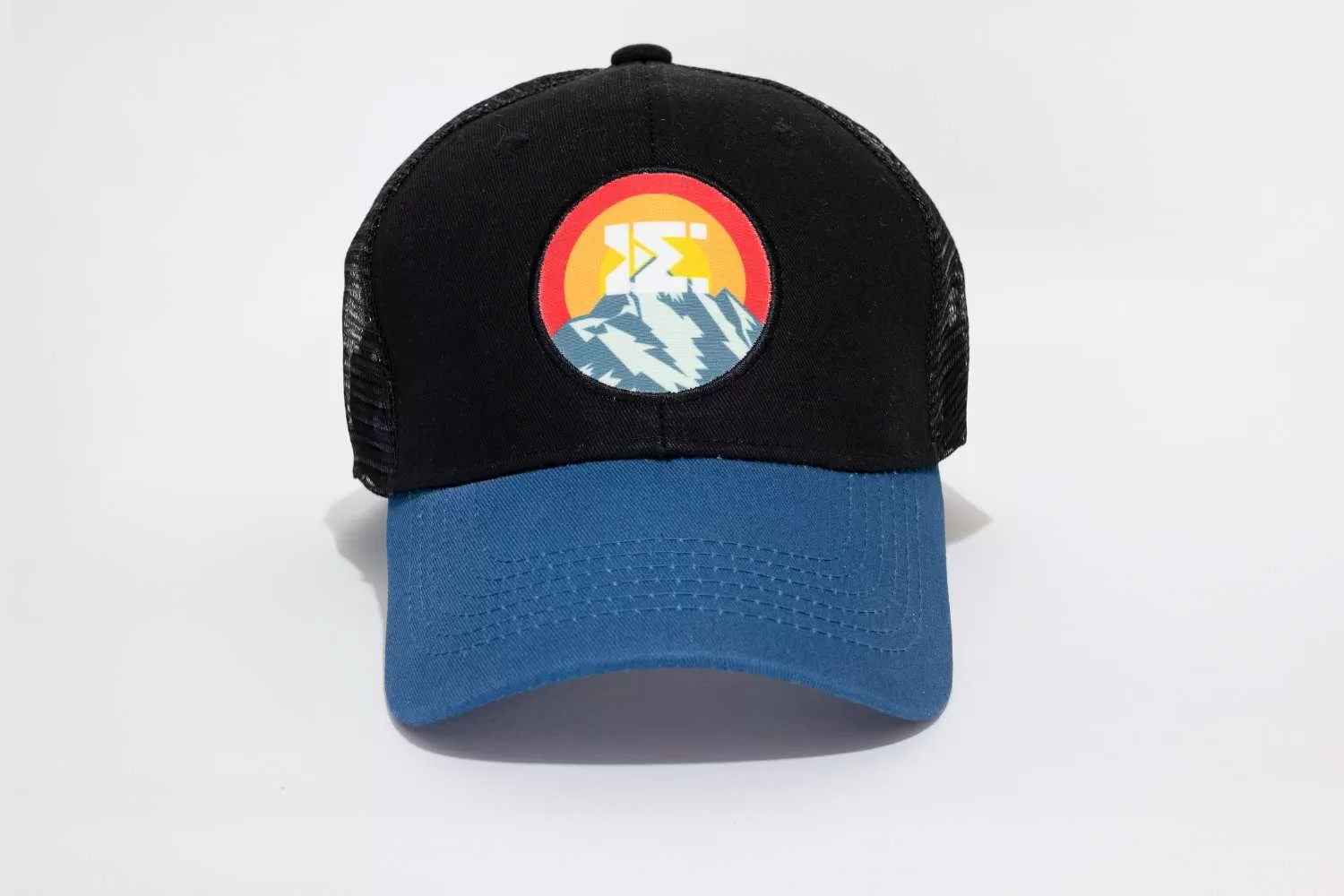 gorra live black mountain 2