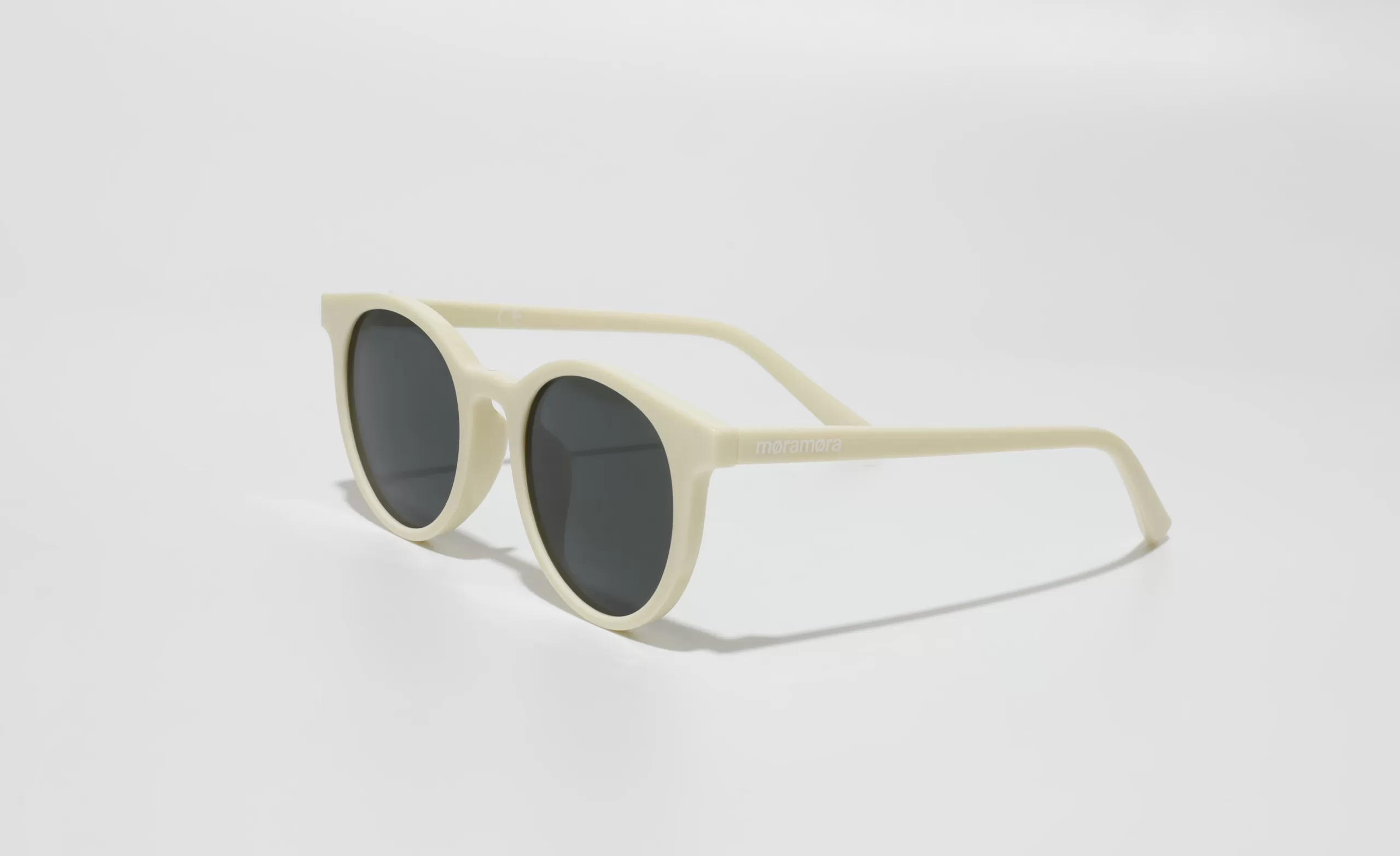Bolonia Bone polarised